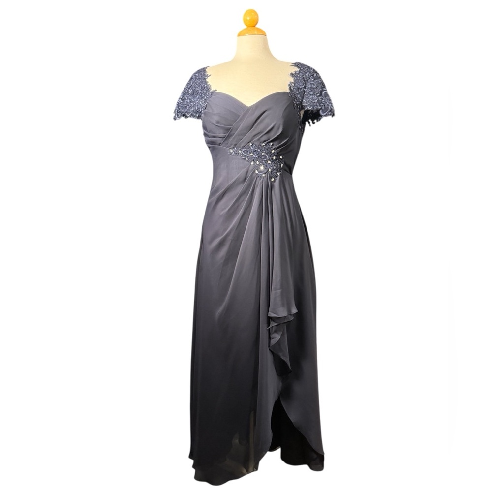 Elegant Midnight Blue Evening Dress with Lace Cap Sleeves NWOT